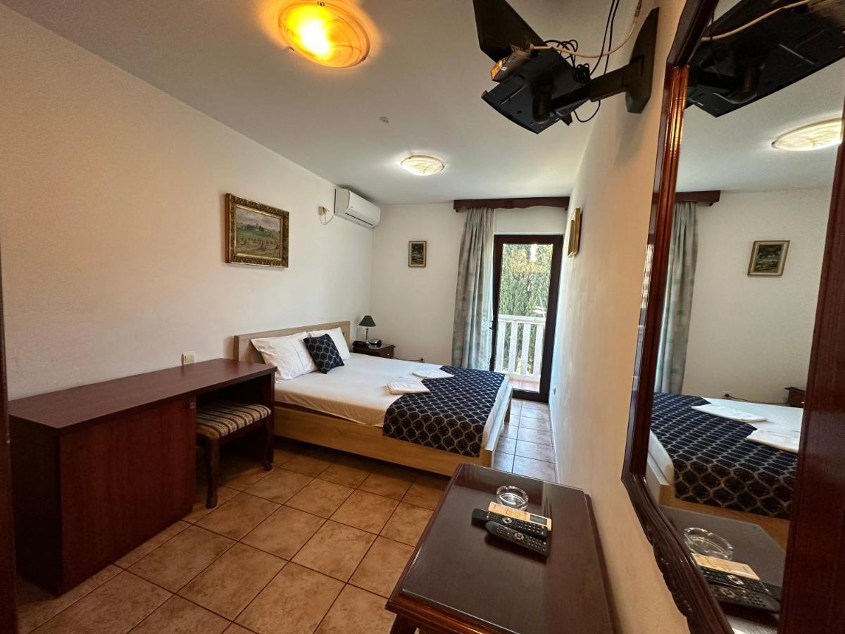 Beatrix Lux Hotel 부드바 외부 사진