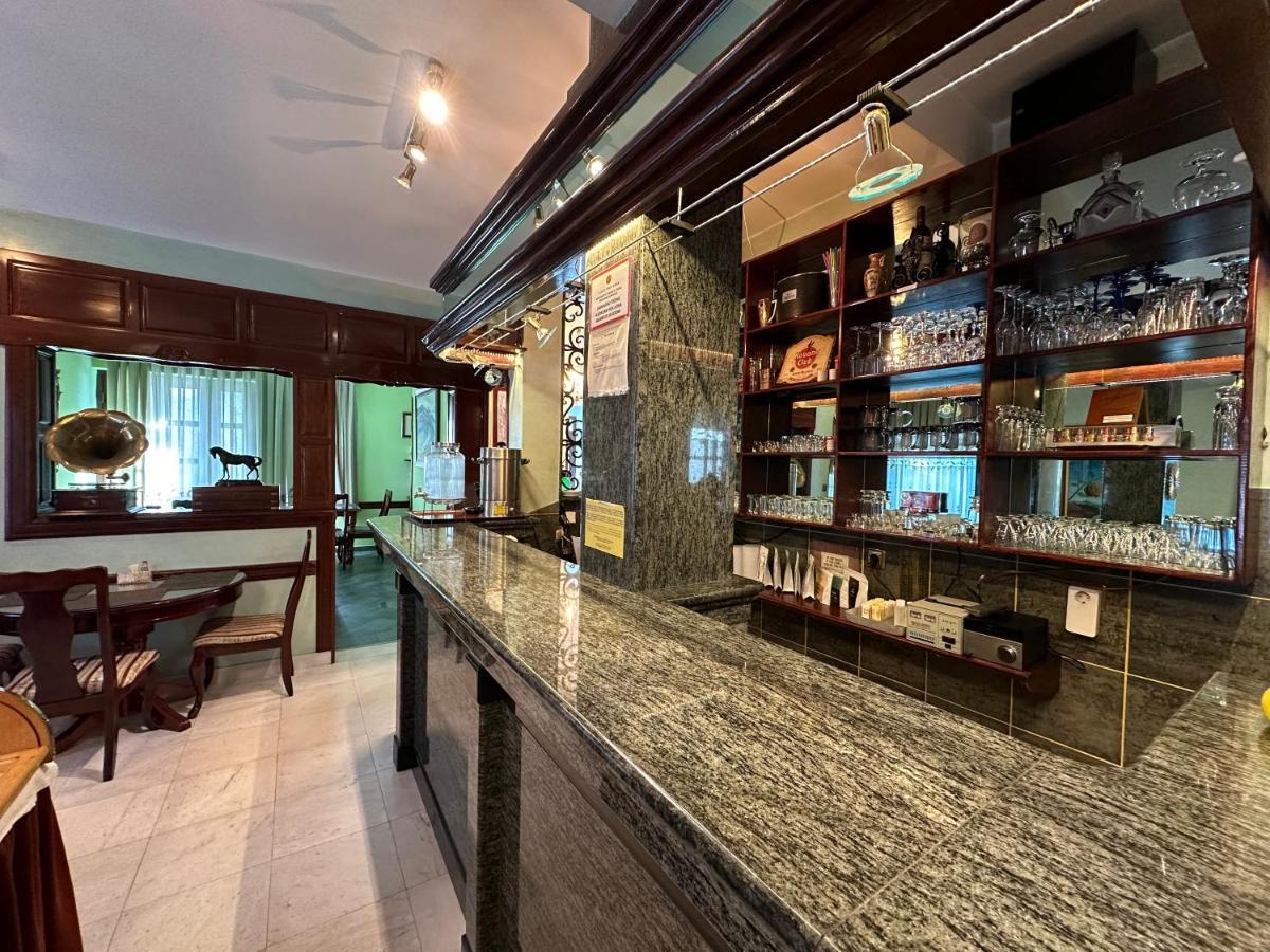 Beatrix Lux Hotel 부드바 외부 사진